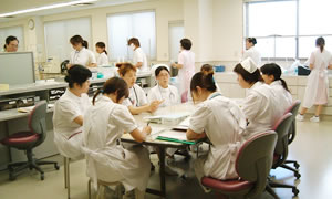 スタッフ集合写真